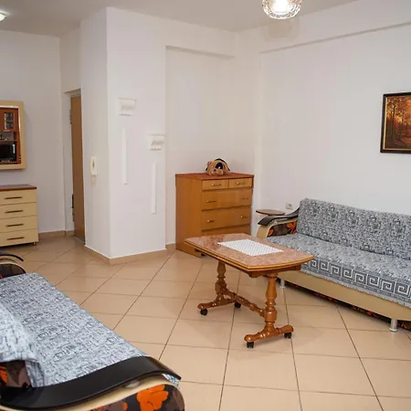 For Rent * Vlorë